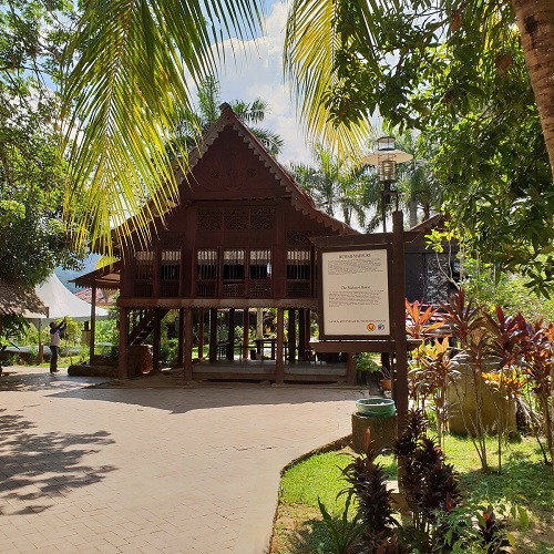makam mahsuri makam mahsuri